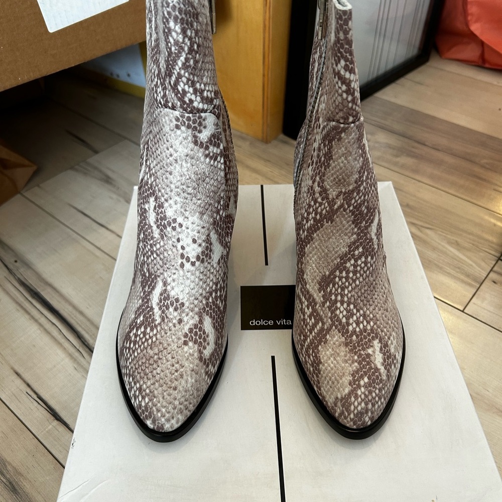 Dolce Vita Women's Ankle Boots - Snake Print Cream and Brown